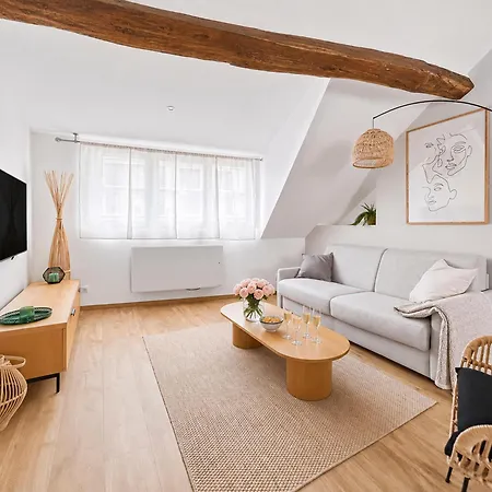 Elegance Urbaine, Coeur De St Germain, Chic & Calme Апартаменты Сен-Жермен-ан-Ле